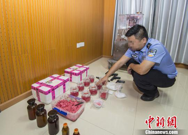 �人�����Ʒ����Ż�ھ���Ϊ������װ�� ʵΪ�ƶ�