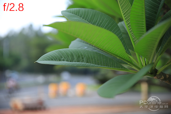 x-70mm-2.8 x-70mm-2.8