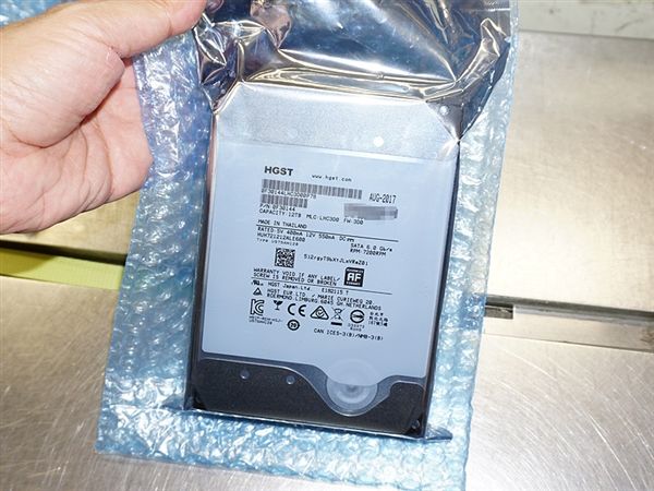 4530元！全球首款12TB硬盘终于开卖：HGST出品