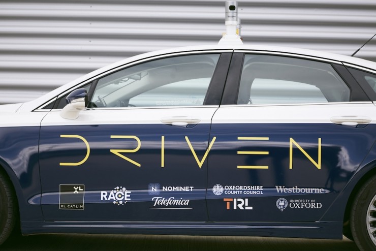 自动驾驶竞赛再添新军：DRIVEN 项目旗下三辆测试车正式亮相