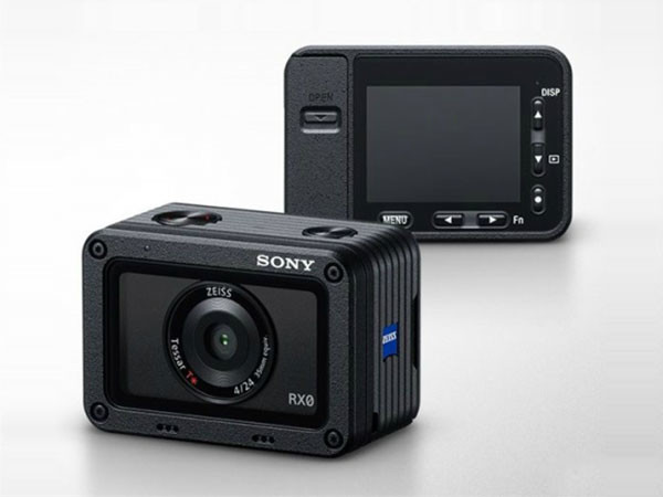运动相机市场崩溃 索尼4999元运动相机能救市