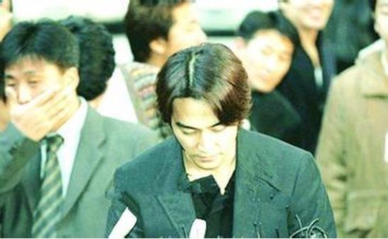 局势紧张兵源不足,韩国12万民众请愿让女性服兵役