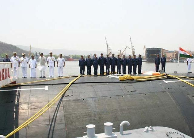 印度将同时接收两艘核潜艇，国产潜艇可携带24枚核弹