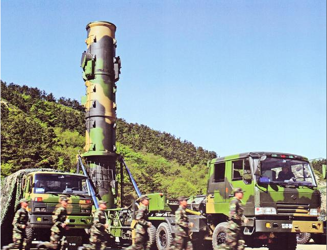 武器装备的气势很足,一旦发威任何力量都无法