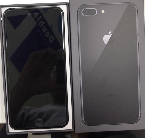iPhone 8/8 Plus零售版首发开箱：比iP7好看