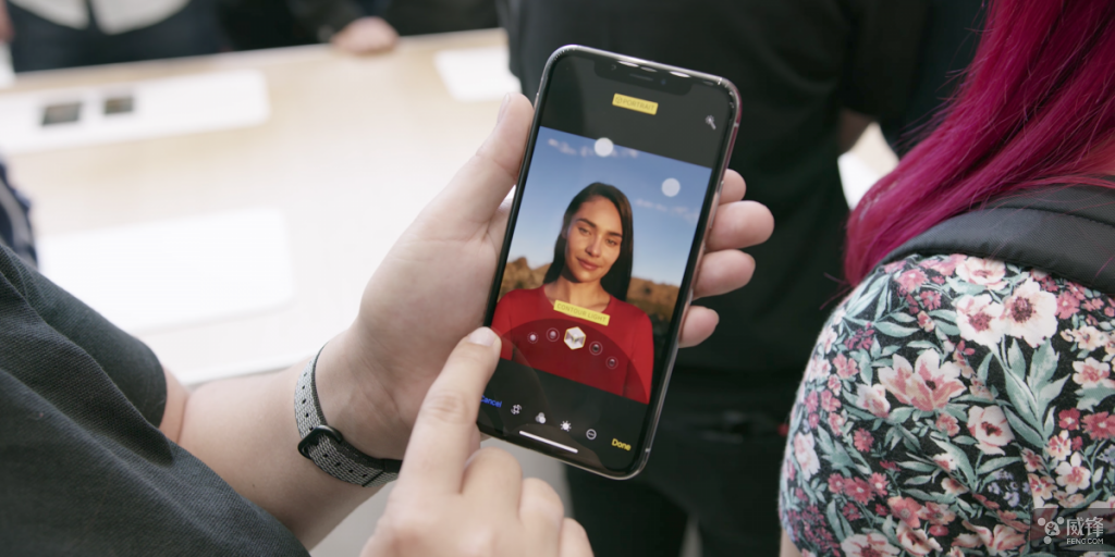 iphone x的自拍相机更好iphone x 的标志性功能之一是 face id:由于这