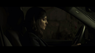 电影《看不见的客人》父母背后隐藏的身份,不简单(上