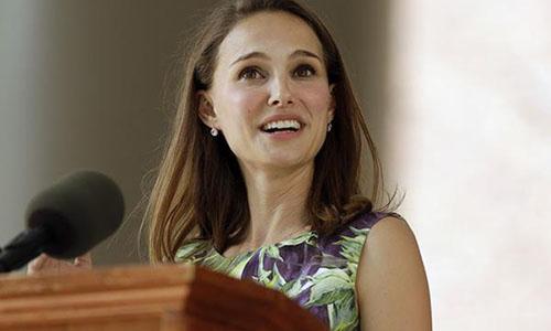 娜塔莉·波特曼的哈佛毕业演讲:只有你可以决