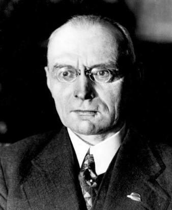 德将军担任中国军师,宁死在中国也不离开