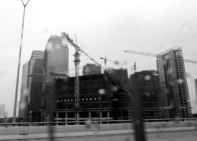 满2年后方可转让 9月23日起施行 --凤凰房产武汉