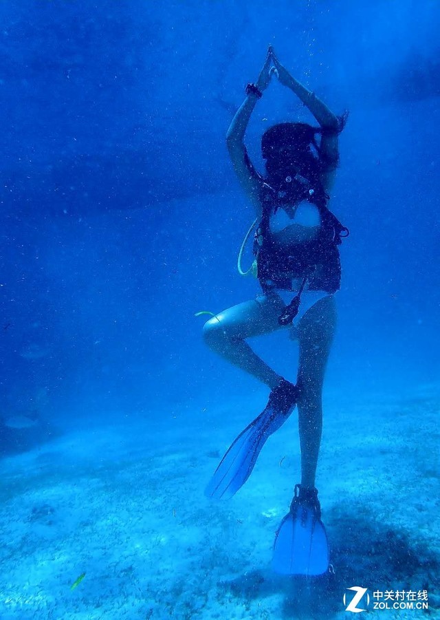 女神亲传技巧!怎么玩转深海水下摄影