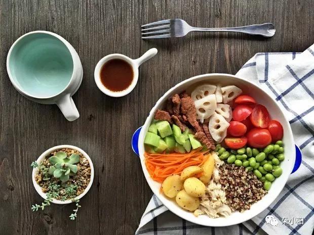 牛肉与鸡胸肉,究竟哪种与减肥增肌更配呢?