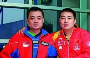 刘国梁、刘国正、刘国栋,这是国乒亲三兄弟?