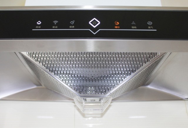 超薄机身大吸力 四季沐歌吸油烟机评测