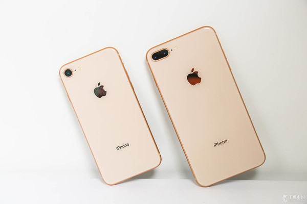 iPhone 8系列