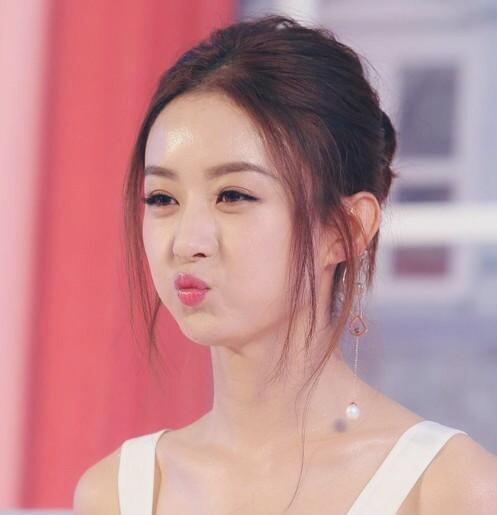 47岁许晴和车晓同框 根本看不出12岁的年龄差(图)