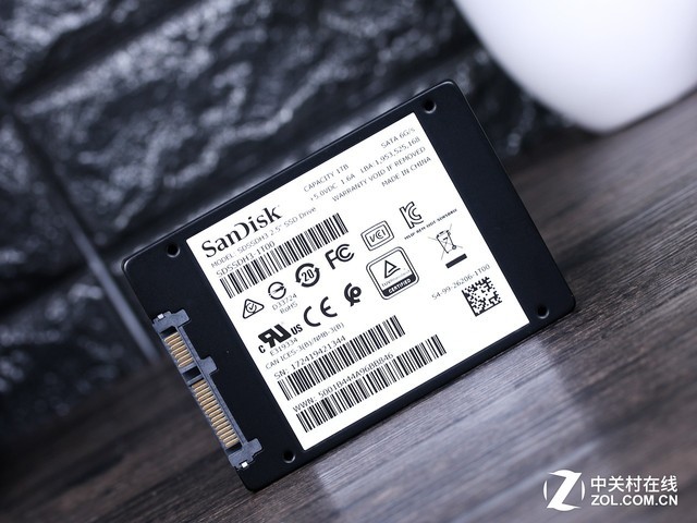 闪迪至尊高速1TB SSD 