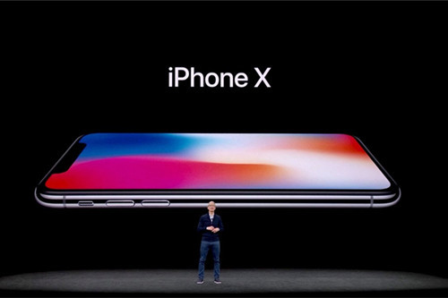 首批iPhone X将在两小时内售罄 明年一季度供货会改善