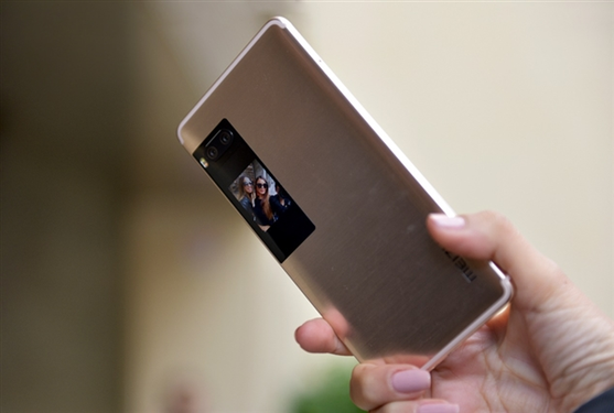 魅族PRO 7的画屏