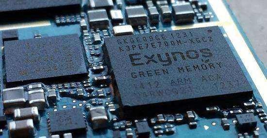 云端服务器芯片 935C672B4441CE5AFEC137523EBE8FD613C5A303_size41_w550_h284.jpeg