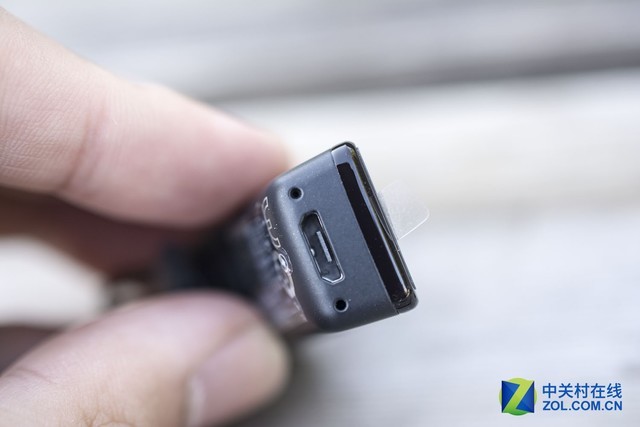 能打电话的智能手环才是好耳机