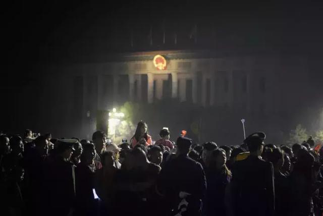 今日最燃时刻!快来看天安门广场升国旗仪式