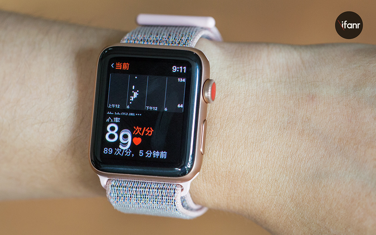 能取代iPhone吗?苹果手表可以打电话、测心率
