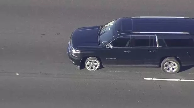 旧金山I-80上演恐怖警匪大片 逃犯被当场击毙_