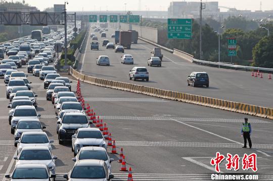 7������15ʱ��G2��������ӭ�������뻦�߷塣�������� ��