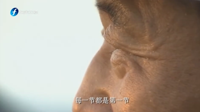 做贼心虚却没勇气自首 小偷将赃物快递到派出所