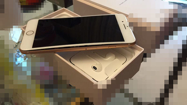 用了才2天 姑娘的iPhone 8爆了!