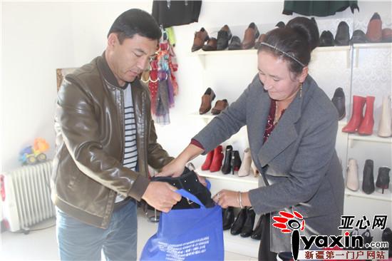 新疆福海县:民族团结一家亲 微故事 里的真感动
