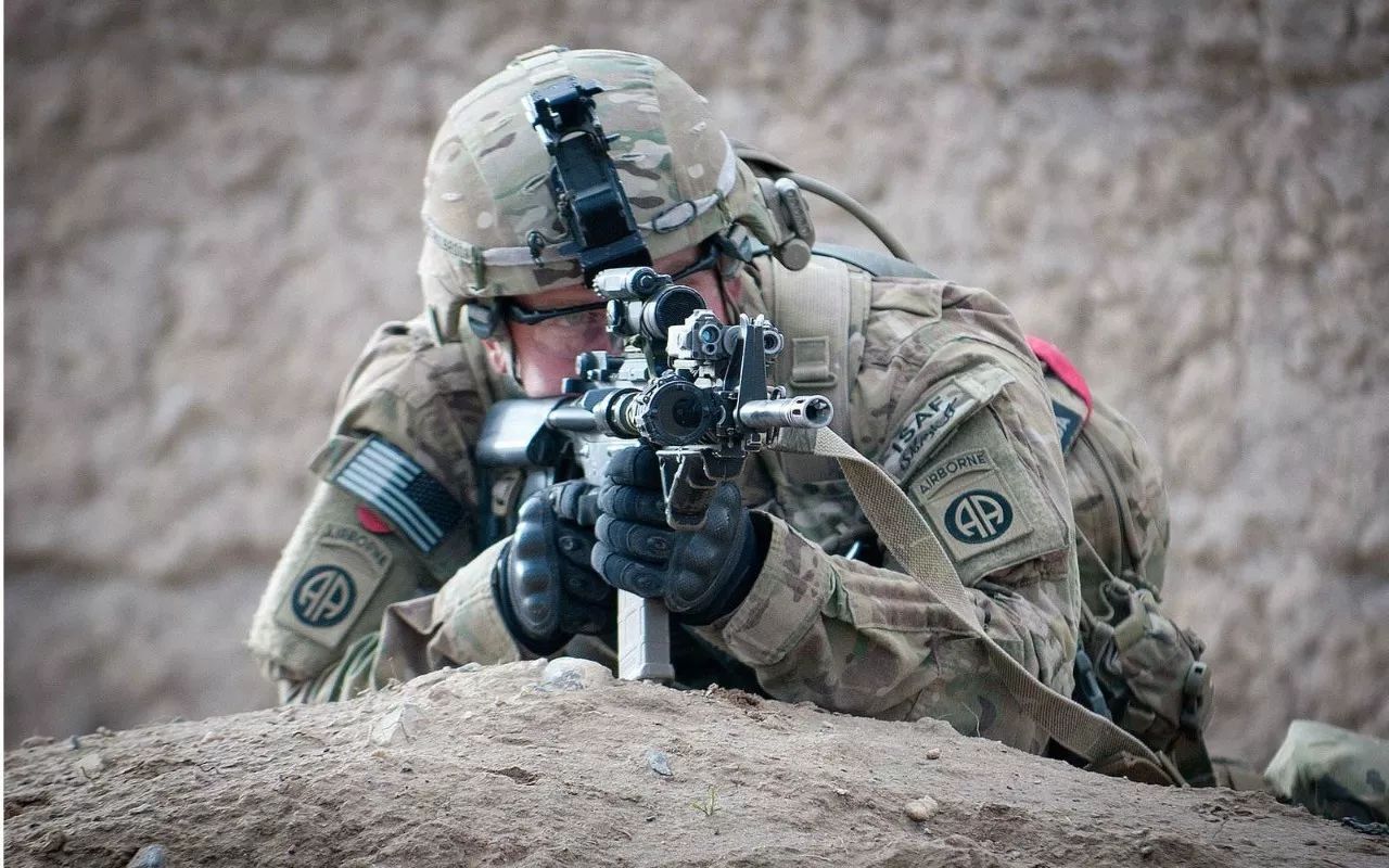 美国陆军只是打酱油的么?看看他们的真正实力