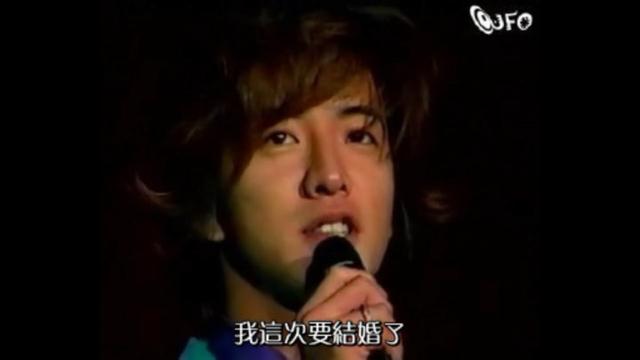最近学了一个新词:偶像失格