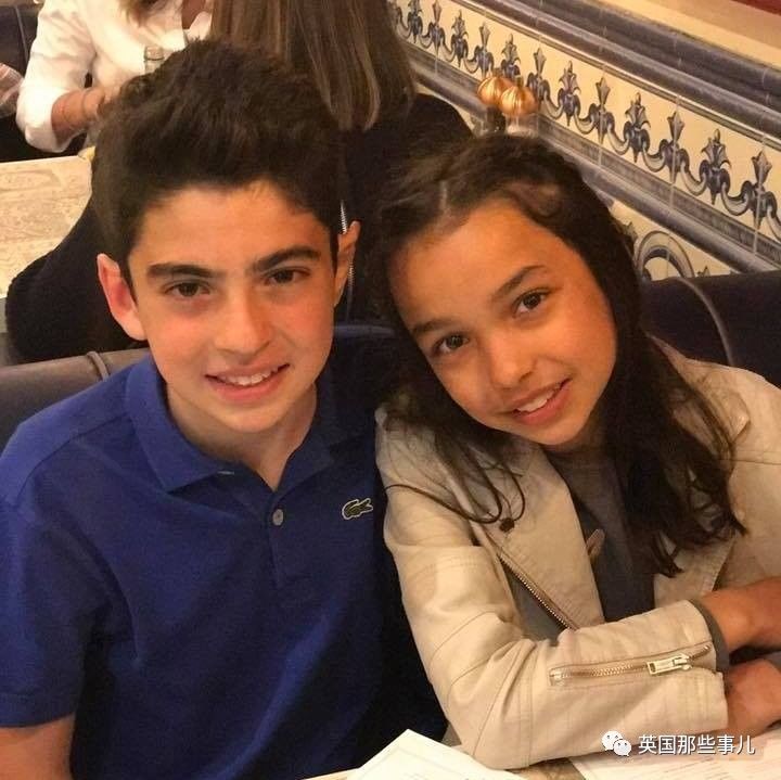 银行家夫妇痛失爱子弃富豪生活 重考大学转行