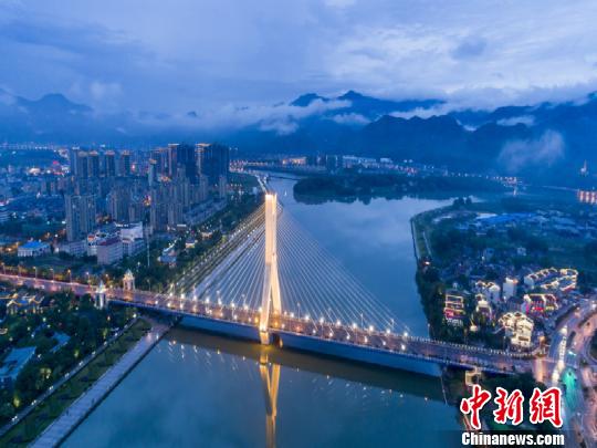 繁荣的丽水市区 丽水宣传部提供