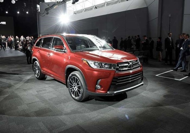 外观更加运动 全新汉兰达实车照片曝光