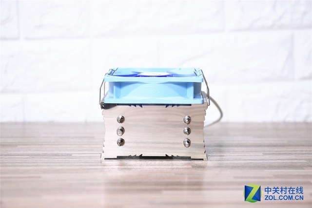 打破常规 15款200元内主流散热器大横评 