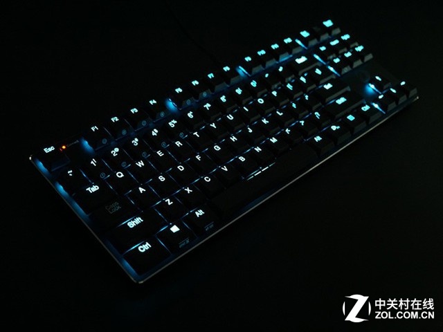 干净字符 优秀的机械键盘不怕点亮背光 