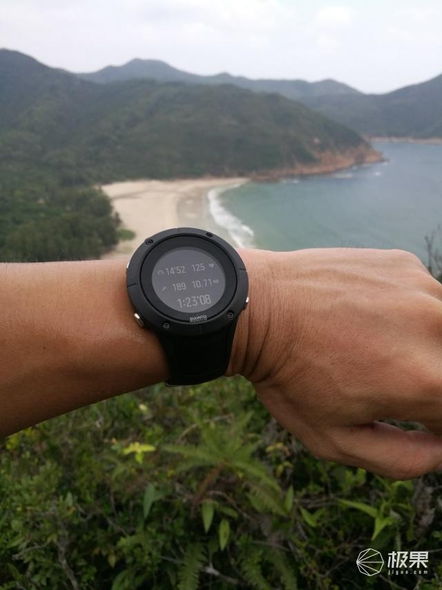 最强运动腕表的强强对决，颂拓两个旗舰款到底谁更强？