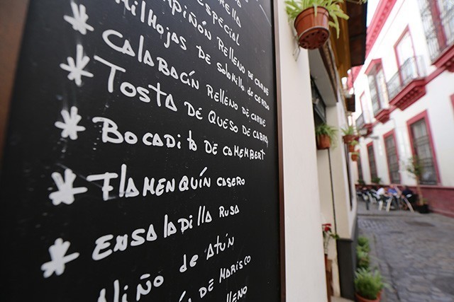 轻便广角怎么选？风光摄影装备入坑指南 