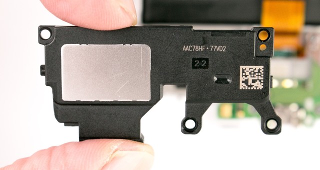 卖1299抢iPhone X饭碗 荣耀7X拆解示众 