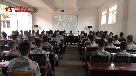 南部战区陆军某边防旅：观看大会实况 牢记戍边使命