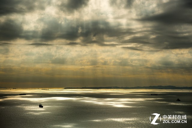 丢掉无人机！教你如何在飞机上拍风光 