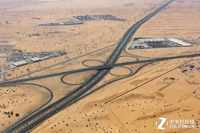 丢掉无人机！教你如何在飞机上拍风光 