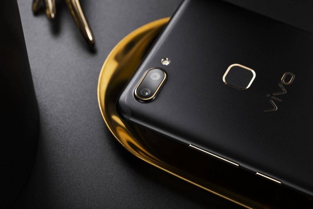 不仅全面屏 vivo X20还是逆光拍照神器 