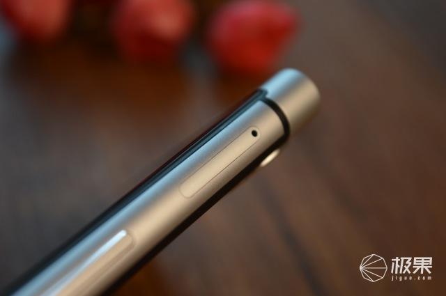 抛开情怀、不谈价格!实用主义告诉你黑莓最后的全键盘手机怎么样