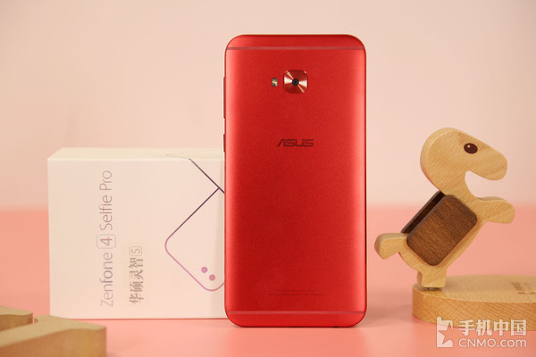 2400万双摄美拍 高颜值华硕灵智S评测