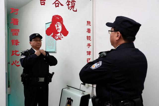 到派出所“上班”的公安局长&nbsp; 用战绩铸就忠诚