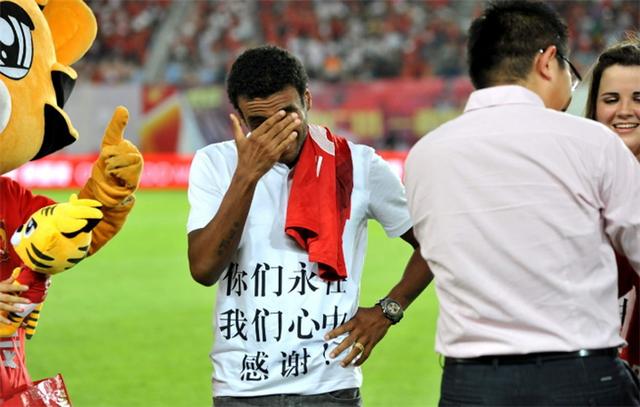 6��4���������λ�����Ա�ع����ԣ�����ӵ��һ��������ͬ��